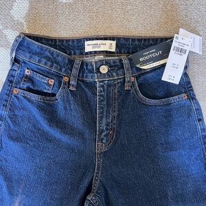 Abercrombie & Fitch Women's Dark Blue Bootcut Jeans - Curve Love - size 25